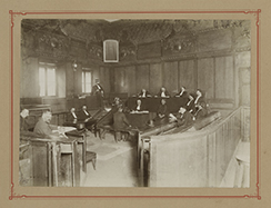Tribunal de première instance, installé dans l’hôtel de la Monnaie, [1880]