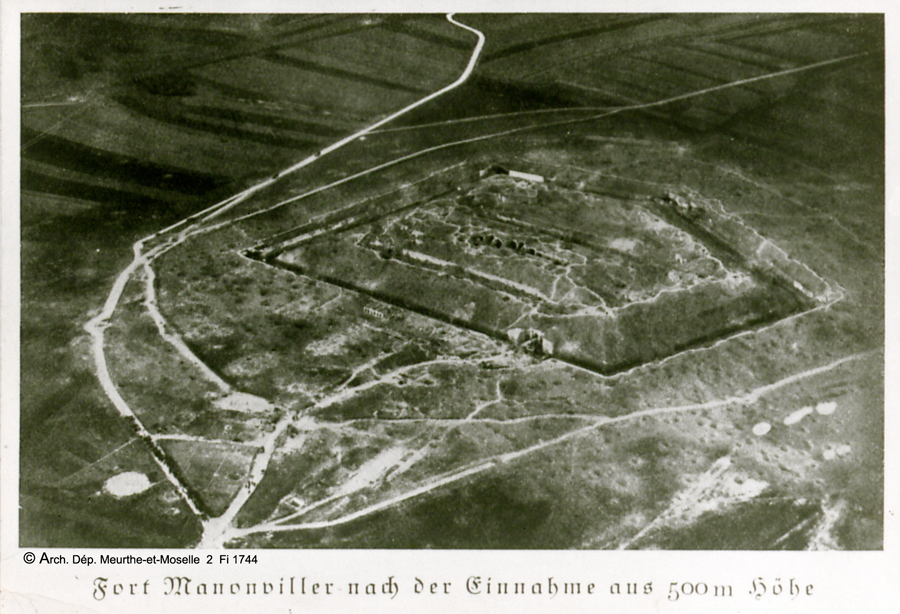 Fort Manonviller nach der einnhame aus 500 m. höhe