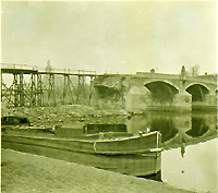 Le pont sur la Moselle à Pont-à-Mousson, 1915